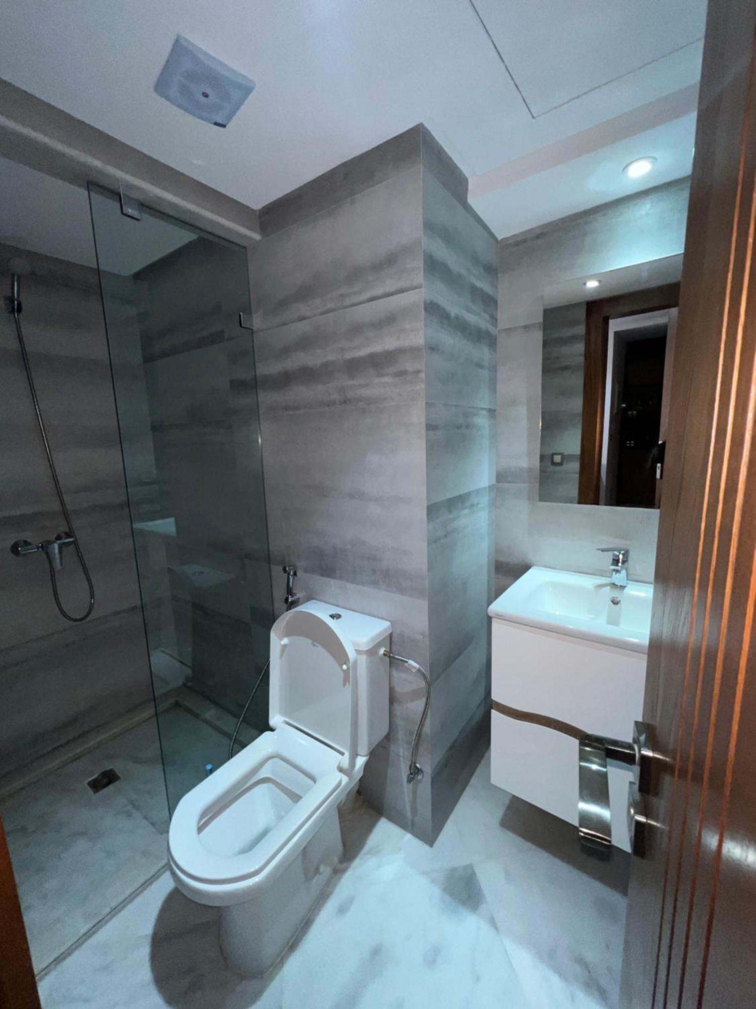 Royal Center Apartment Tanger Luaran gambar
